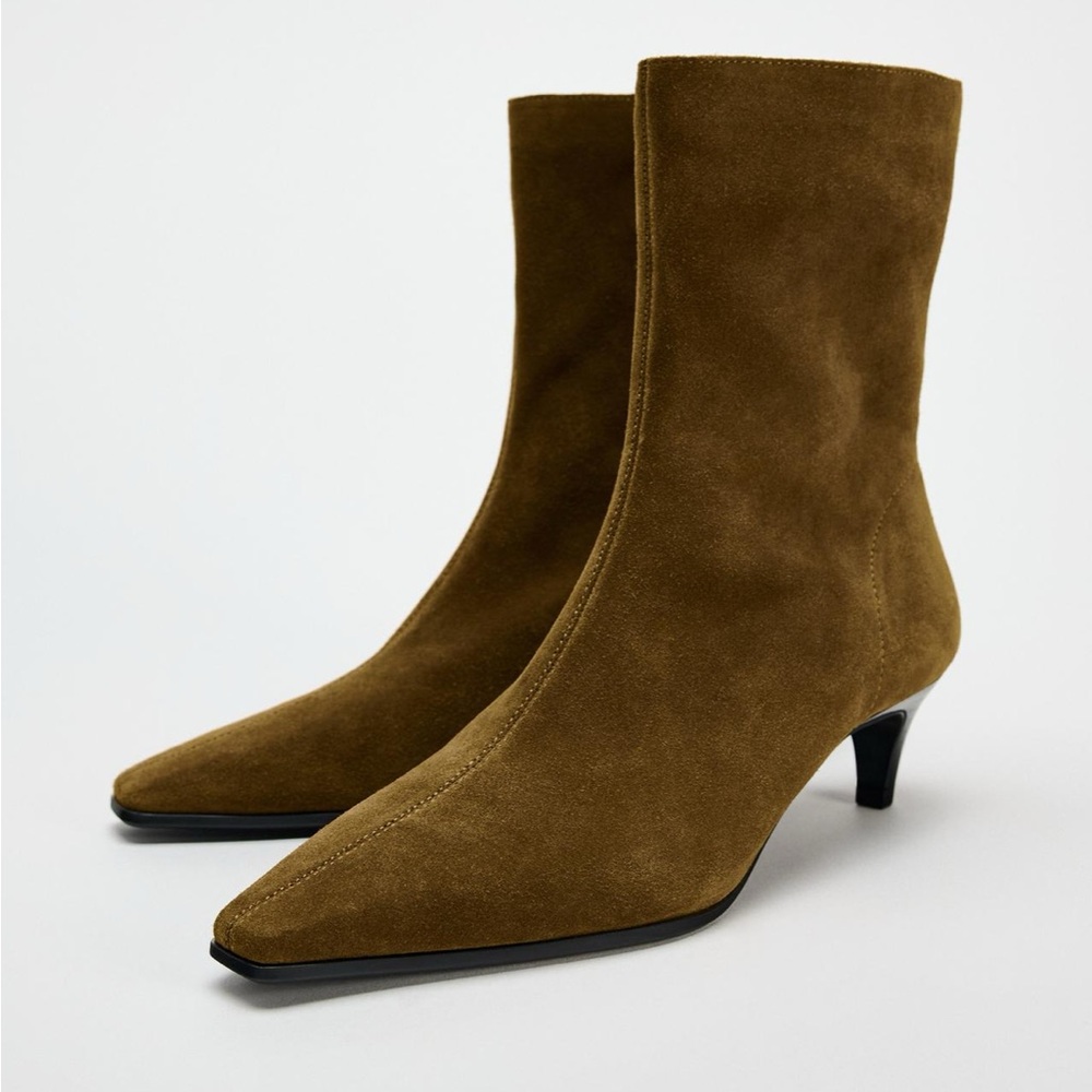 Zara Suede Kitten heel boots